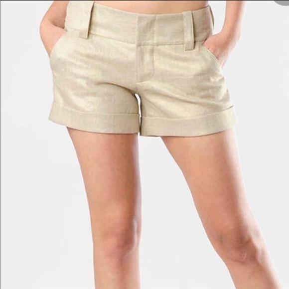 Alice + Olivia Pants - Alice + Olivia Metallic Gold Linen Shorts Cuffed 8